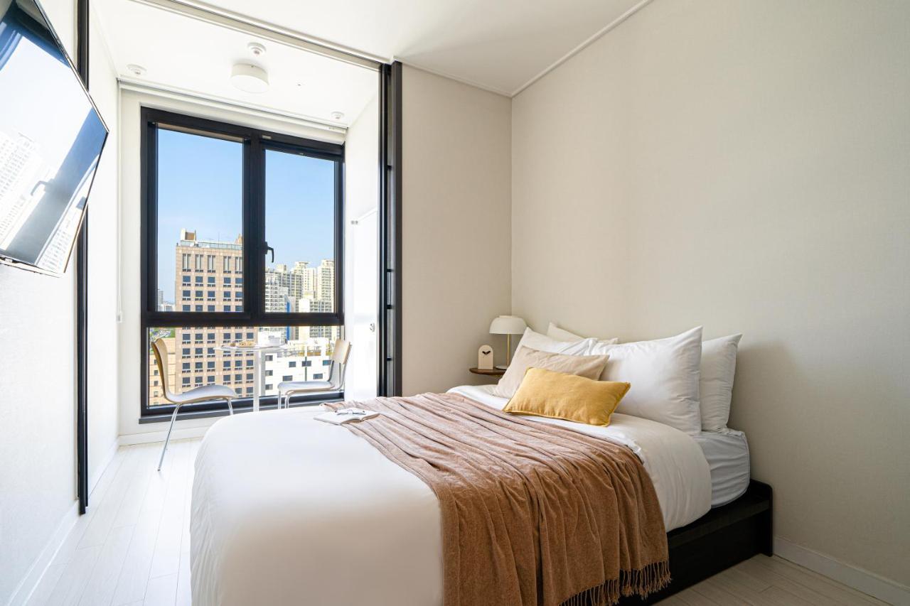 Urbanstay Seomyeon Appartement Busan